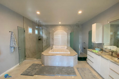 Master Bathroom - San Dimas